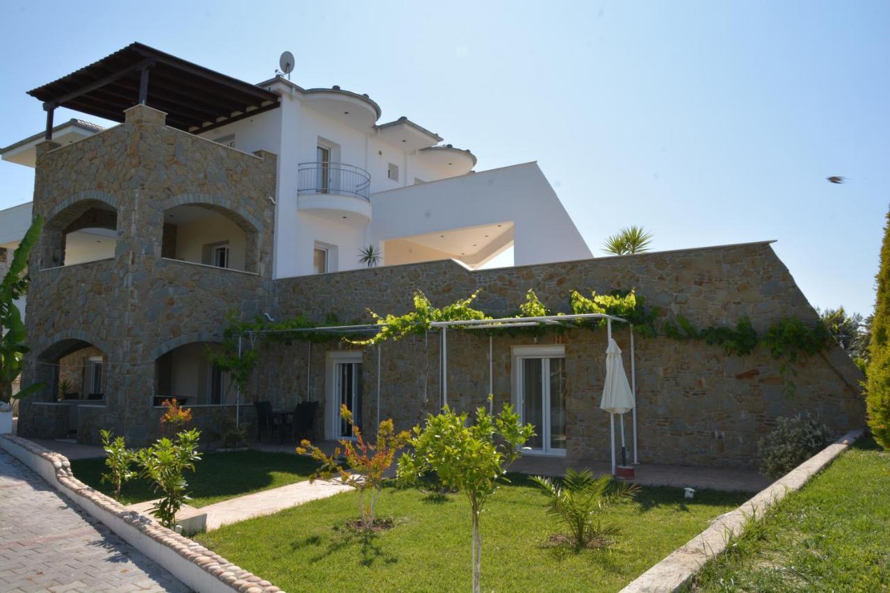 Villa Helga Exotic 페프코초리 외부 사진