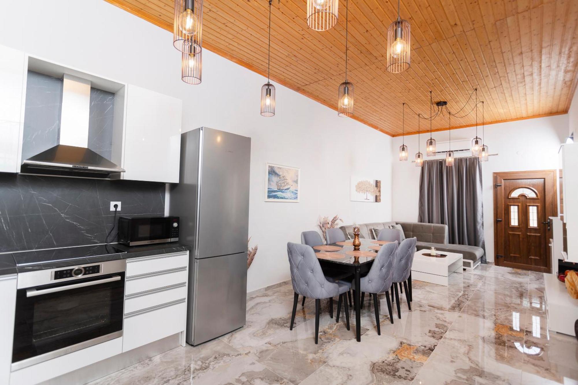 Villa Helga Exotic 페프코초리 외부 사진